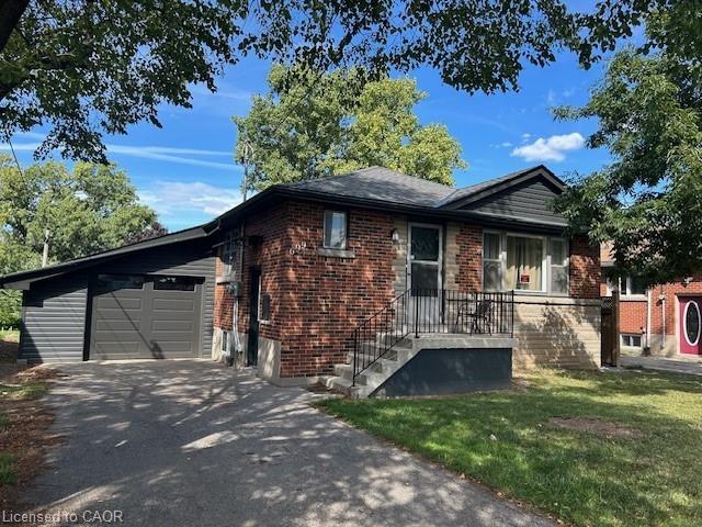 699 Ninth Avenue Property Photo 1