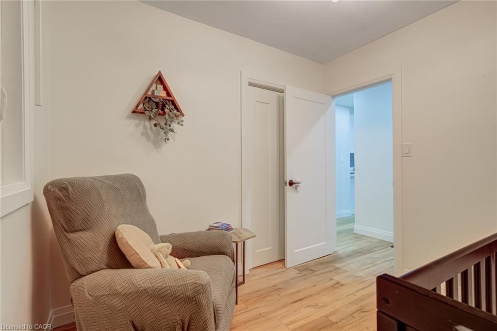 6461 Dickenson Road E Property Photo 20