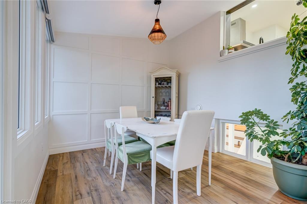 6461 Dickenson Road E Property Photo 35