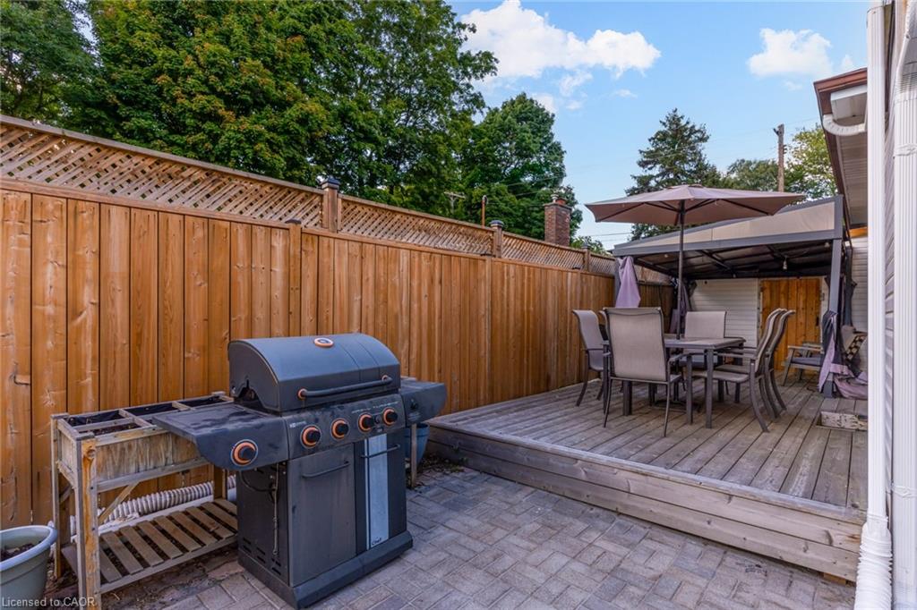 6461 Dickenson Road E Property Photo 43