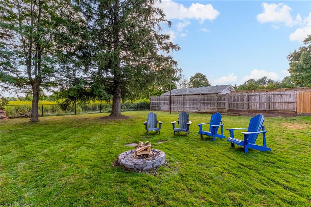 6461 Dickenson Road E Property Photo 45