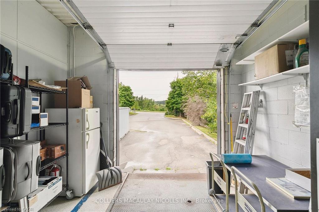 3-2 Masonry Court Property Photo 5