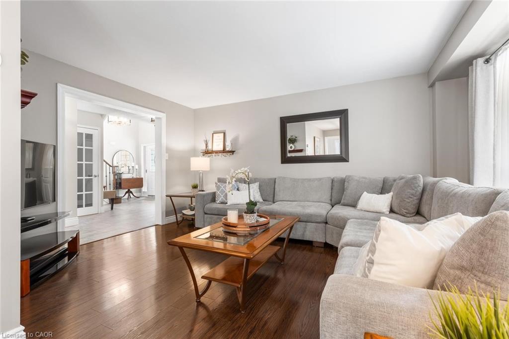 3799 Laurenclaire Drive Property Photo 9