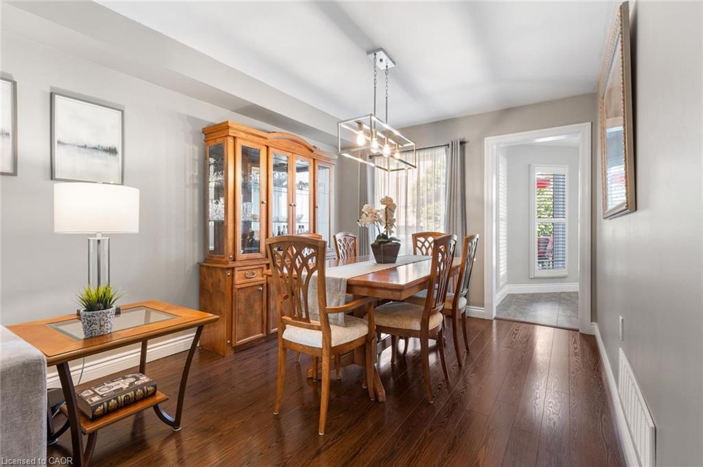 3799 Laurenclaire Drive Property Photo 10