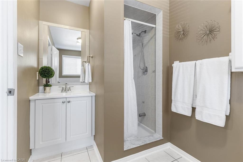 3799 Laurenclaire Drive Property Photo 27