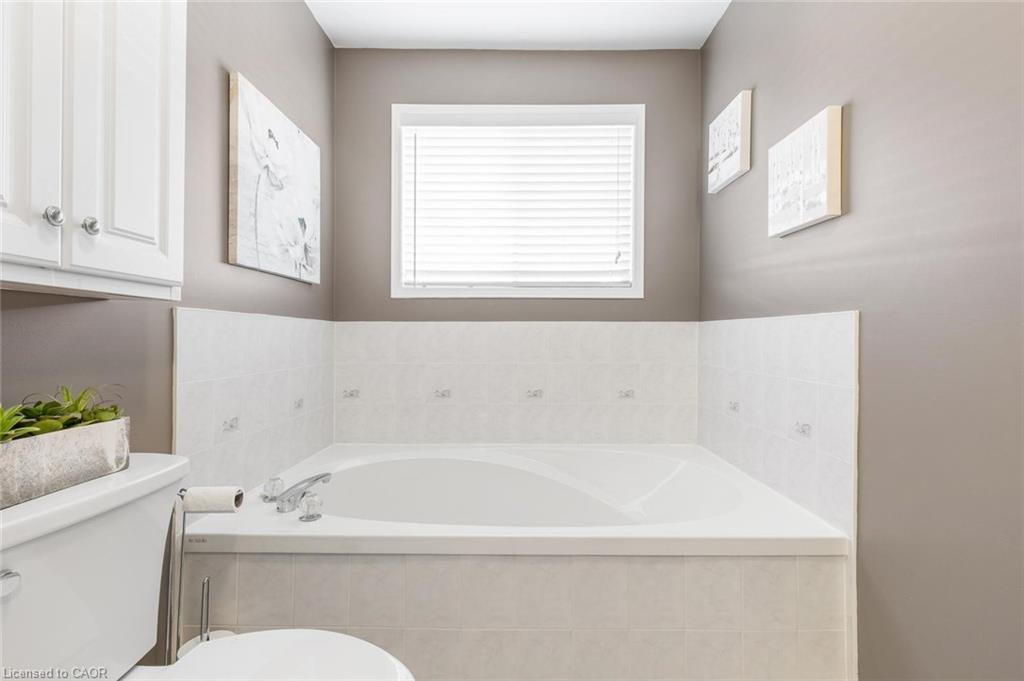 3799 Laurenclaire Drive Property Photo 28