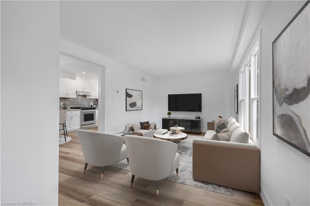 20b-34 Oakhill Drive Property Photo 2