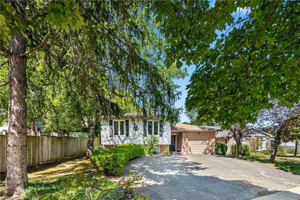 1245 Lakeview Drive Property Photo 1