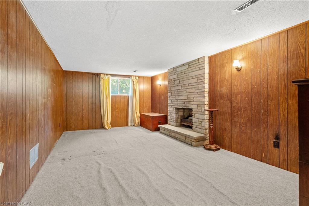 1245 Lakeview Drive Property Photo 19