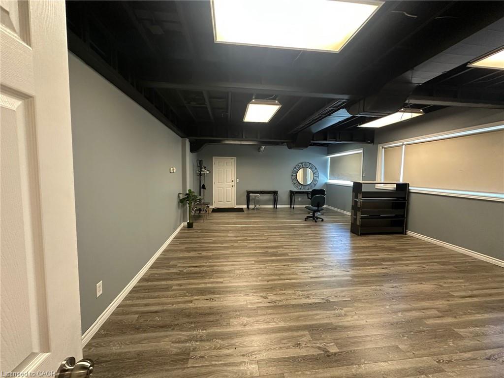 2-192 Mary Street Property Photo 5