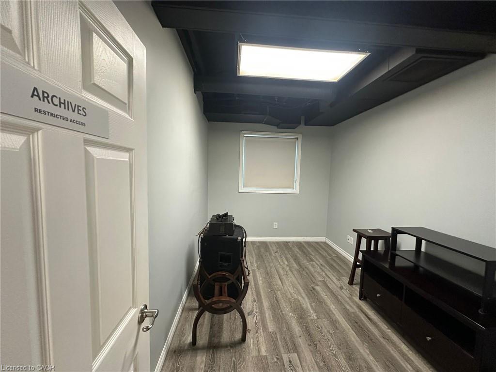 2-192 Mary Street Property Photo 6