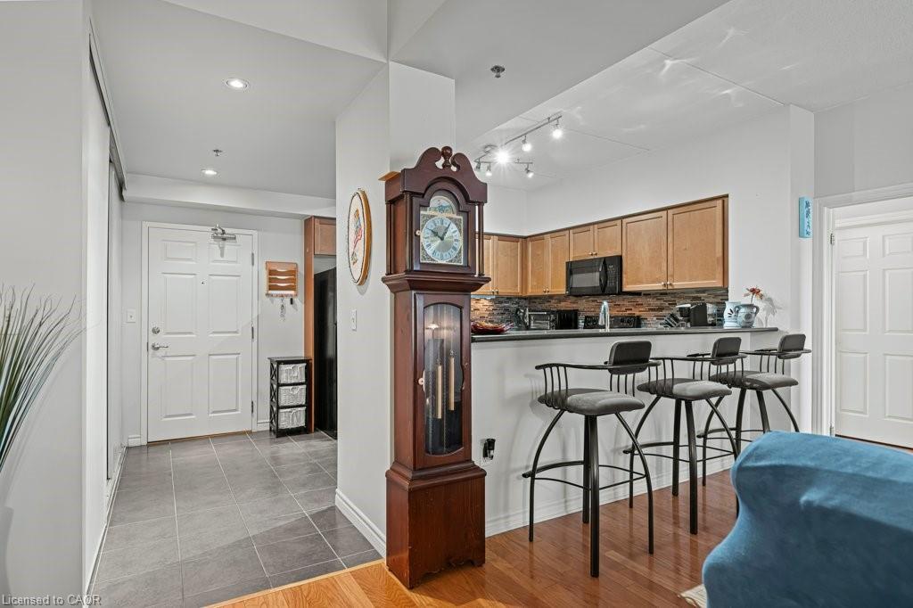 315-308 Watson Parkway N Property Photo 8