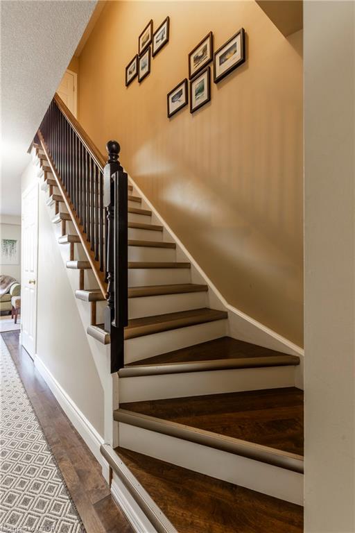 37-10 Cadham Boulevard Property Photo 19