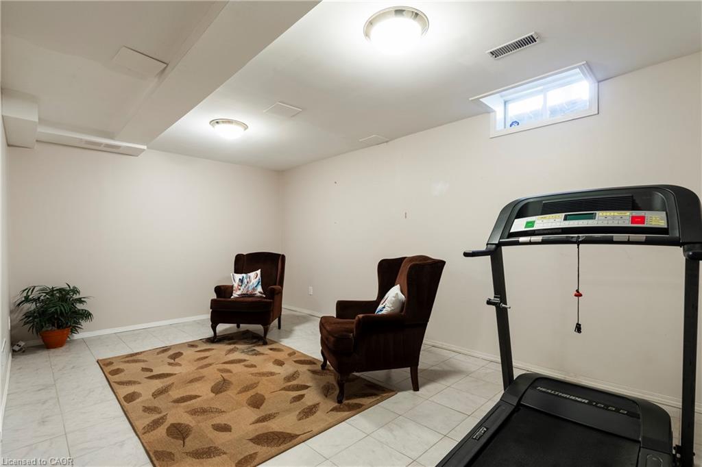 37-10 Cadham Boulevard Property Photo 28