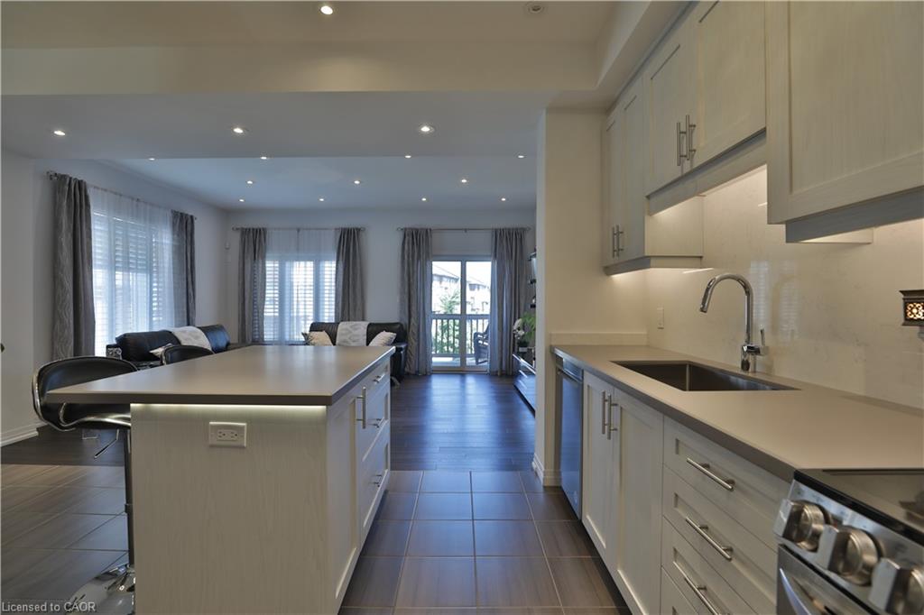 94 Soho Street Property Photo 5