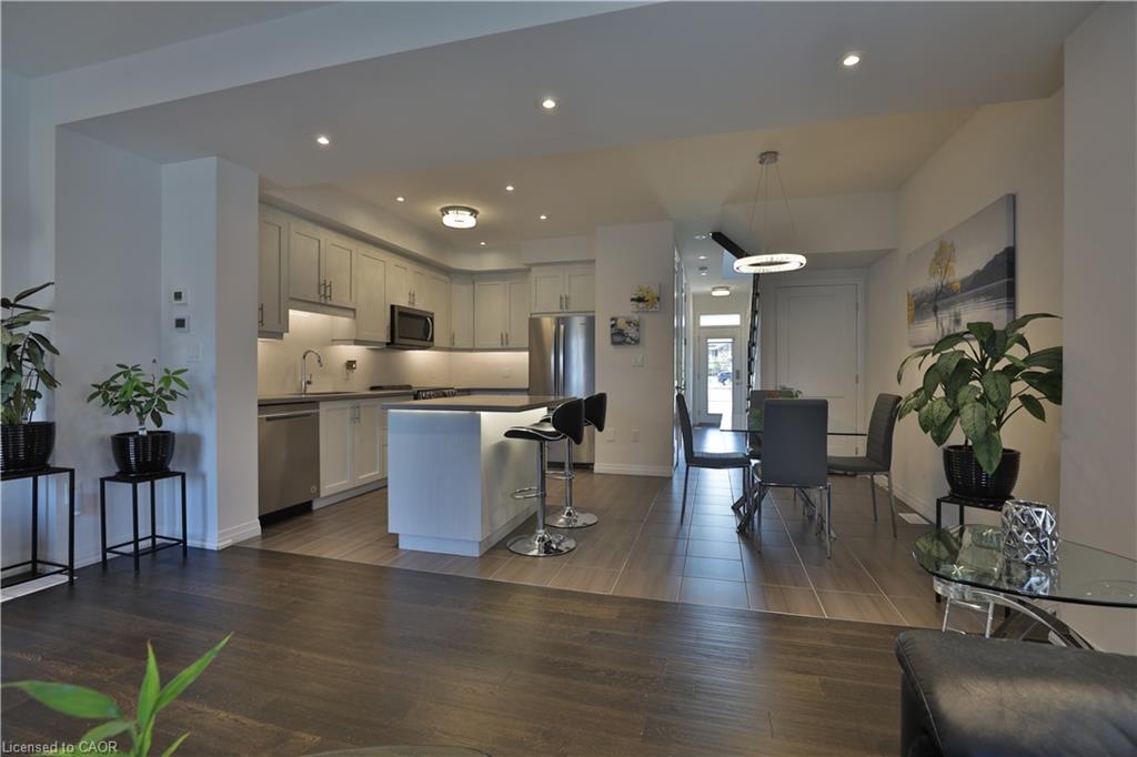 94 Soho Street Property Photo 9