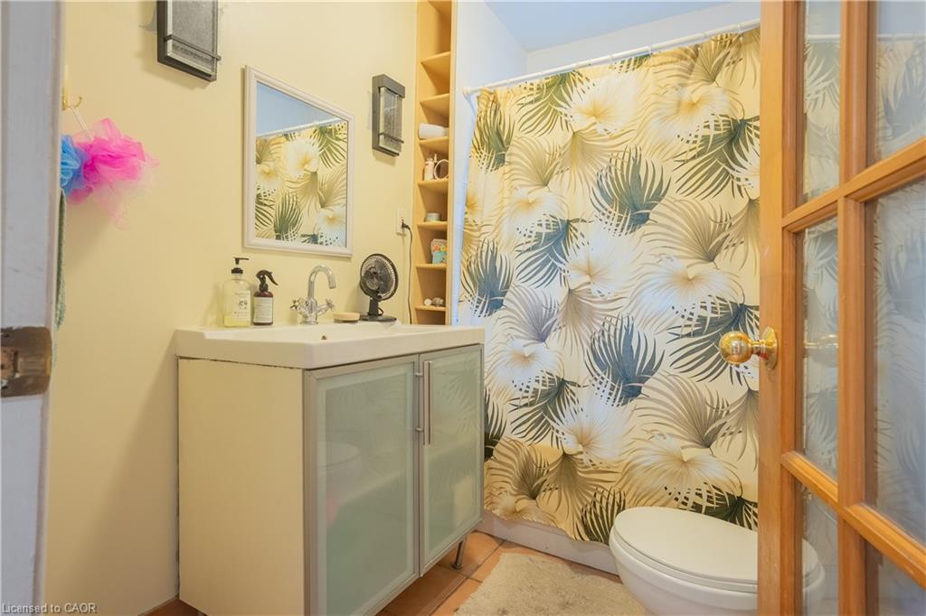 175 Burris Street Property Photo 8