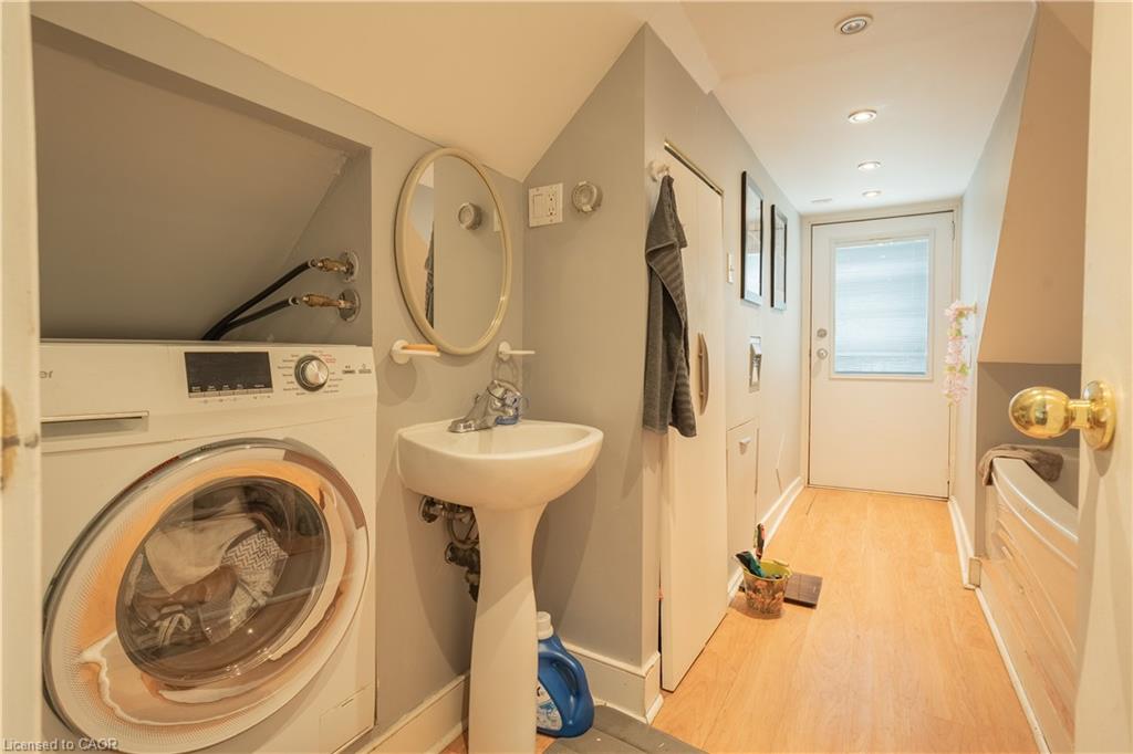 175 Burris Street Property Photo 12