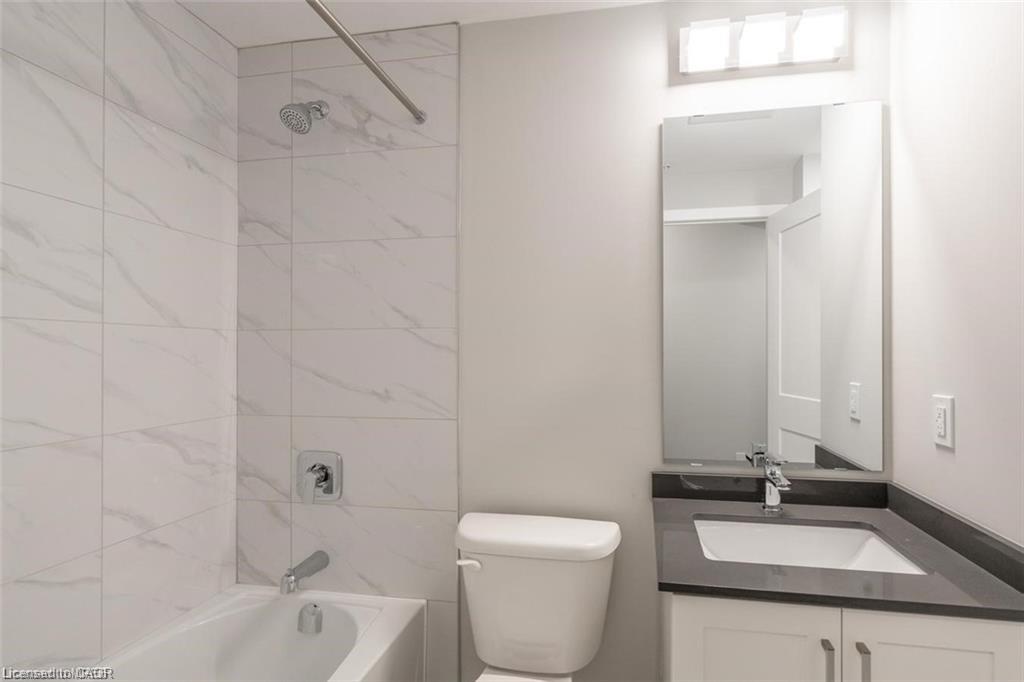 805-15 Queen Street S Property Photo 10