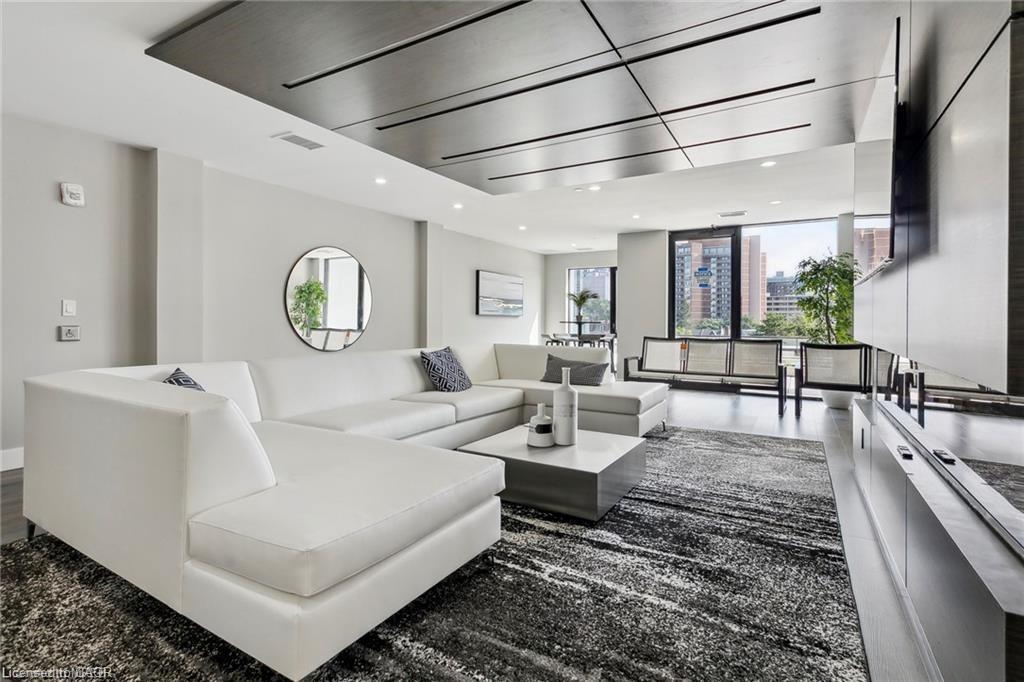 805-15 Queen Street S Property Photo 18