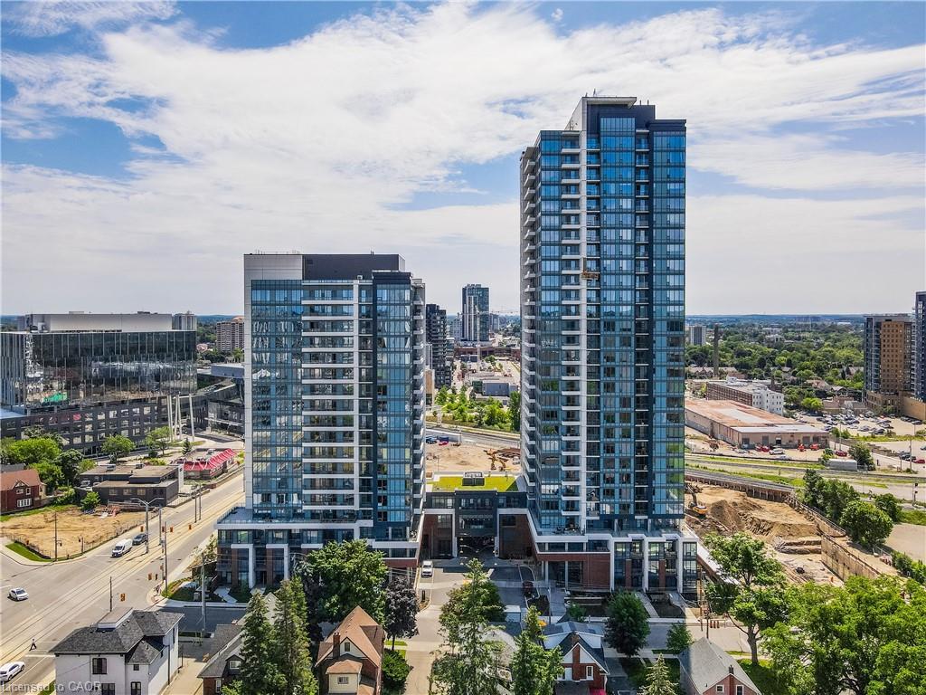 907-15 Wellington Street S Property Photo 2