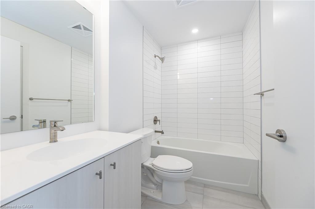 907-15 Wellington Street S Property Photo 19