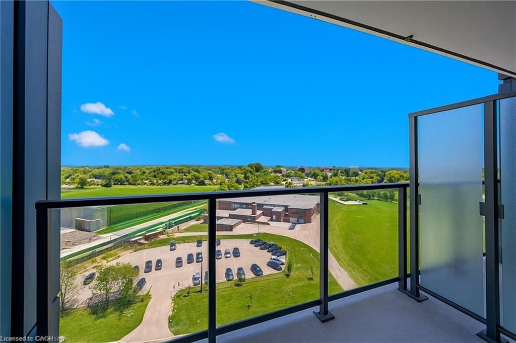 907-15 Wellington Street S Property Photo 20