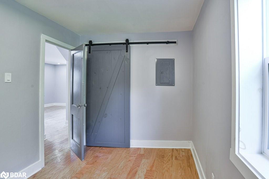 299 Mary Street Property Photo 12