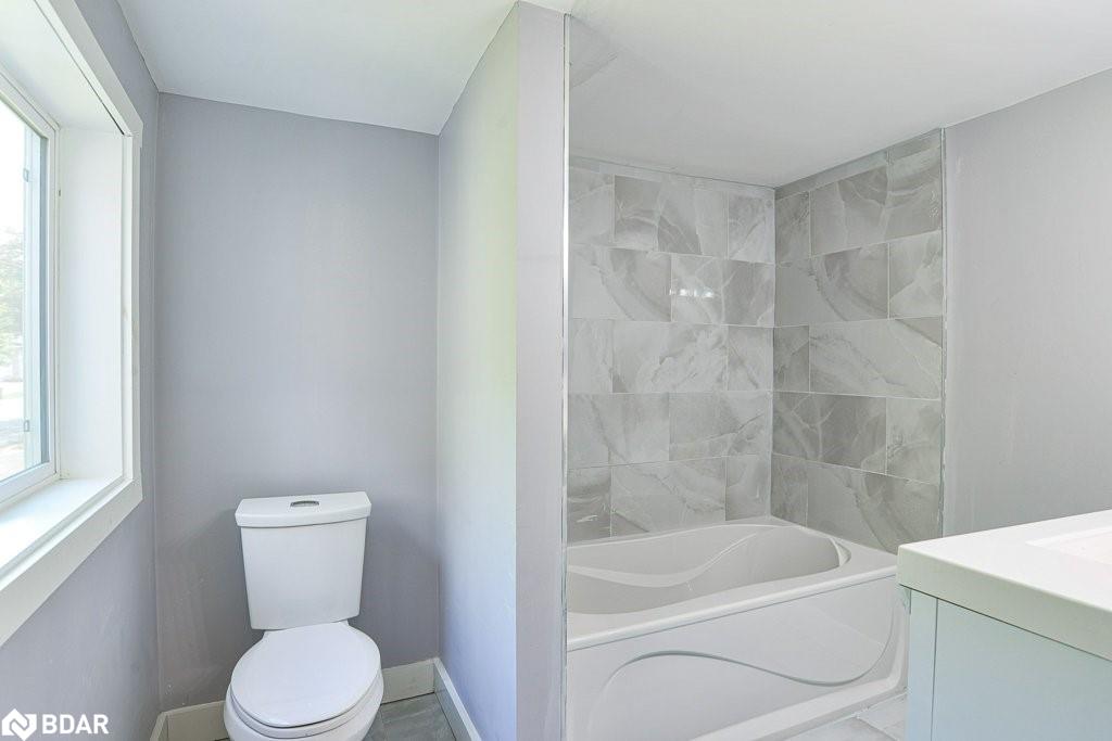 299 Mary Street Property Photo 13