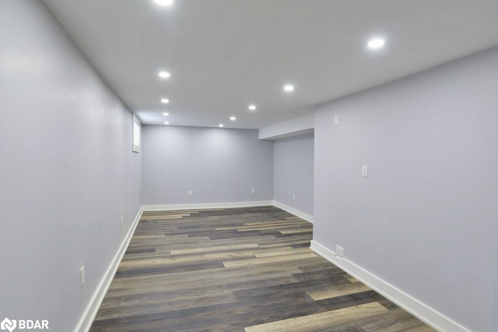 299 Mary Street Property Photo 23