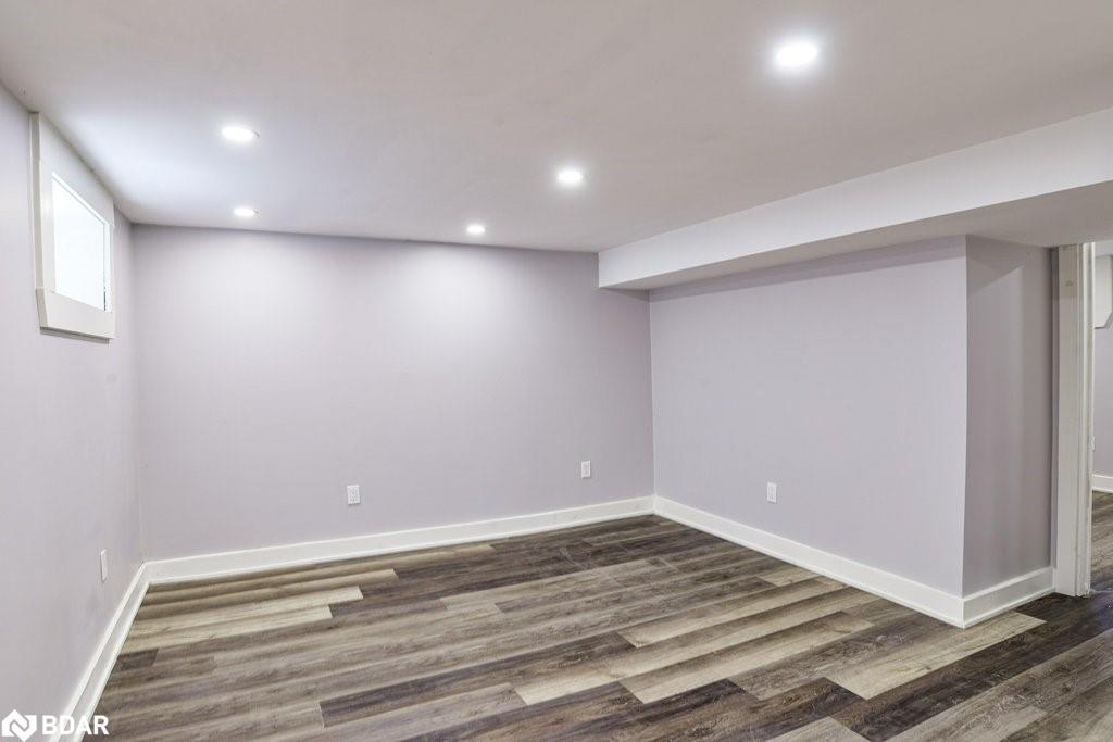 299 Mary Street Property Photo 24