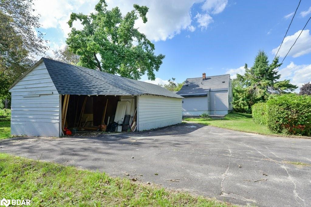 299 Mary Street Property Photo 33