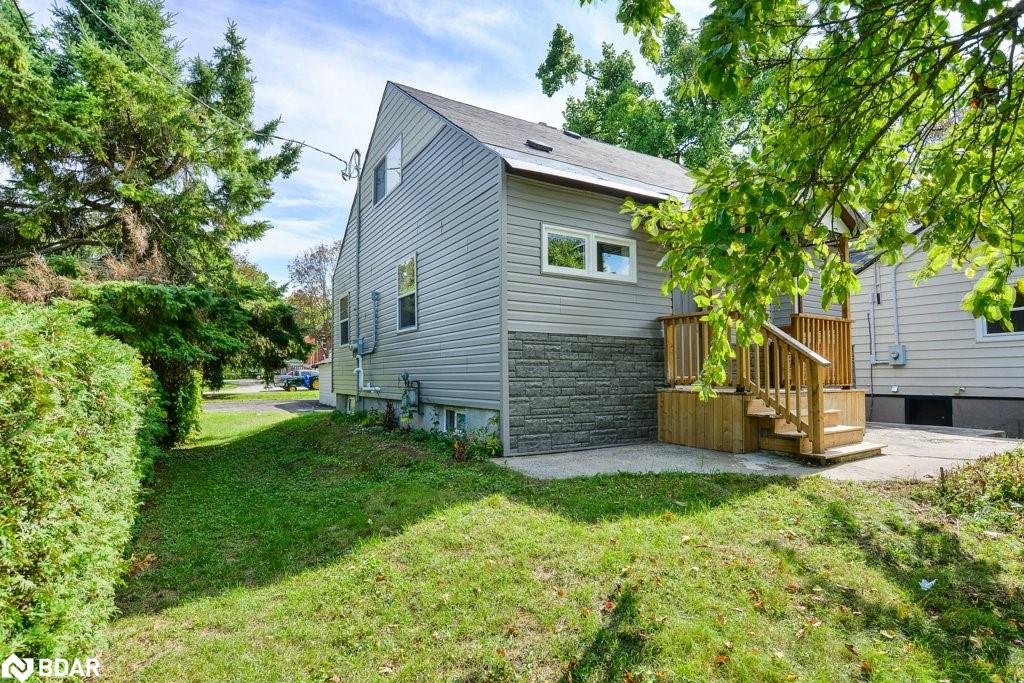 299 Mary Street Property Photo 36