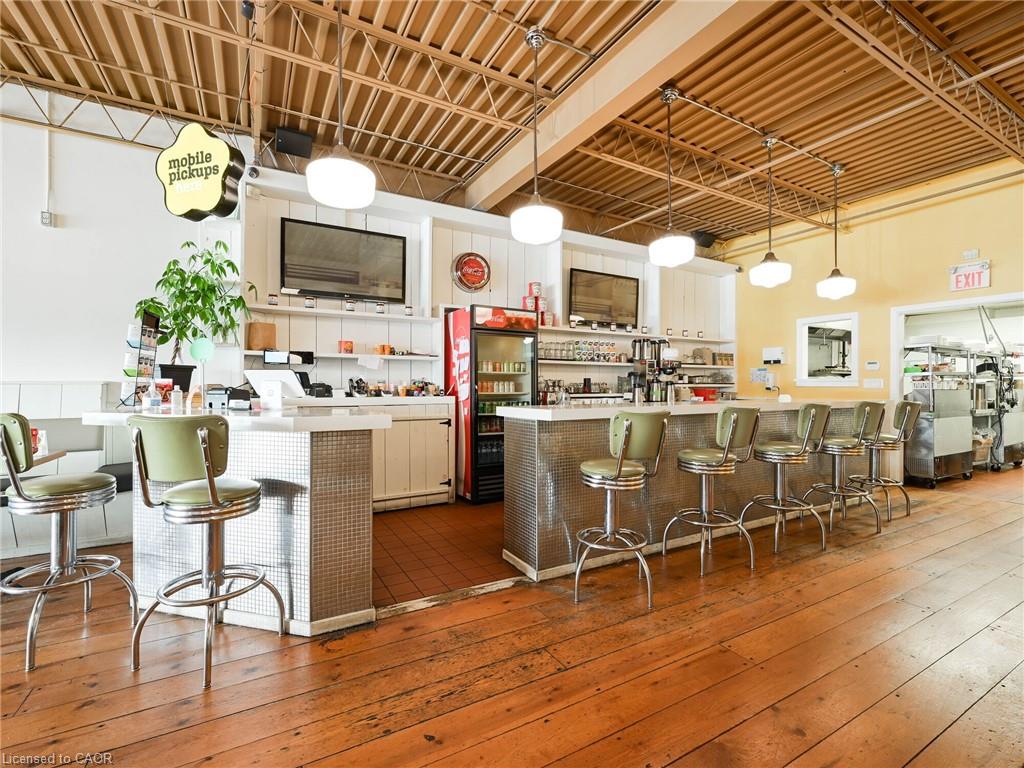 10a-1375 Southdown Road Property Photo 20