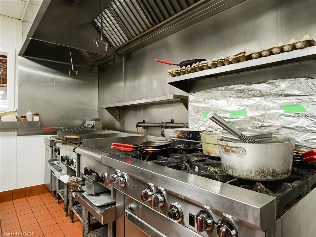 10a-1375 Southdown Road Property Photo 27