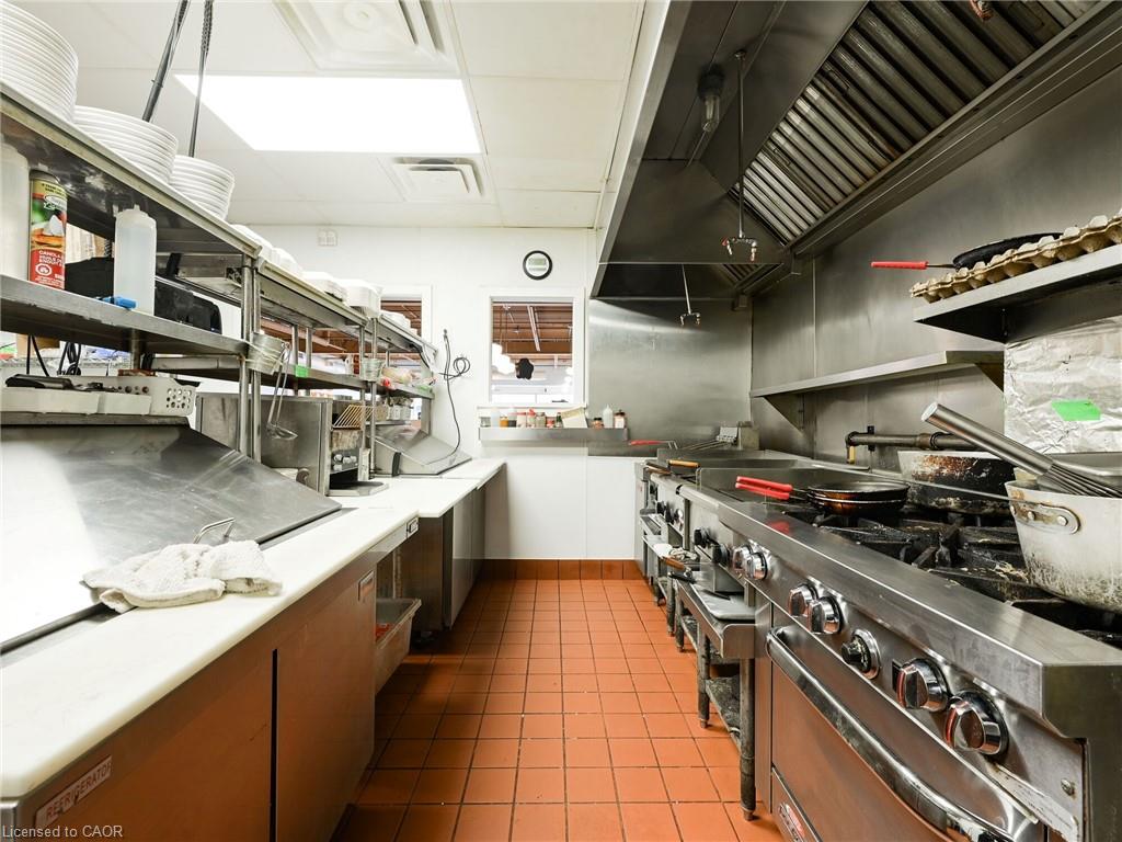 10a-1375 Southdown Road Property Photo 28