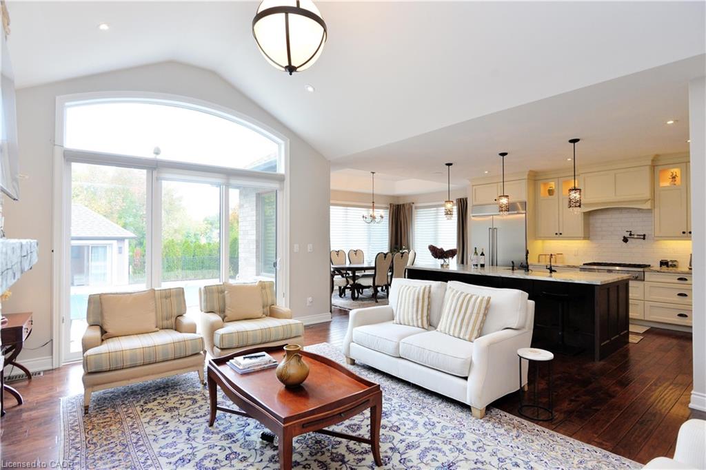 9 Black Creek Trail Property Photo 4