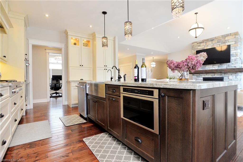 9 Black Creek Trail Property Photo 9