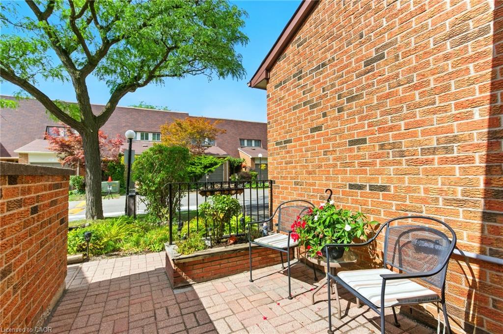 5-3008 Palmer Drive Property Photo 3