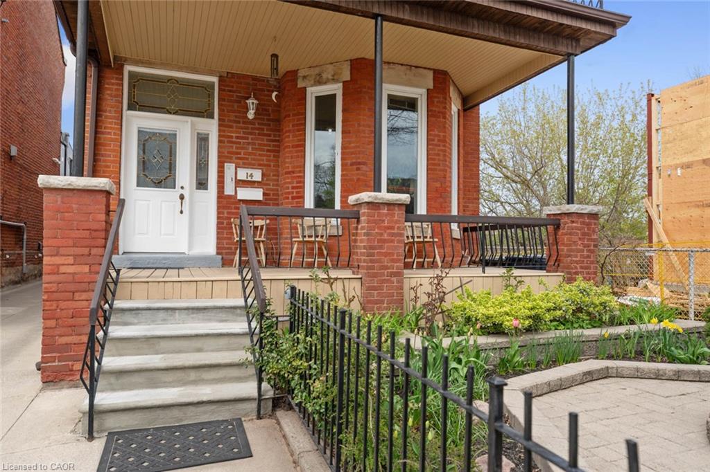 14 Churchill Avenue Property Photo 3