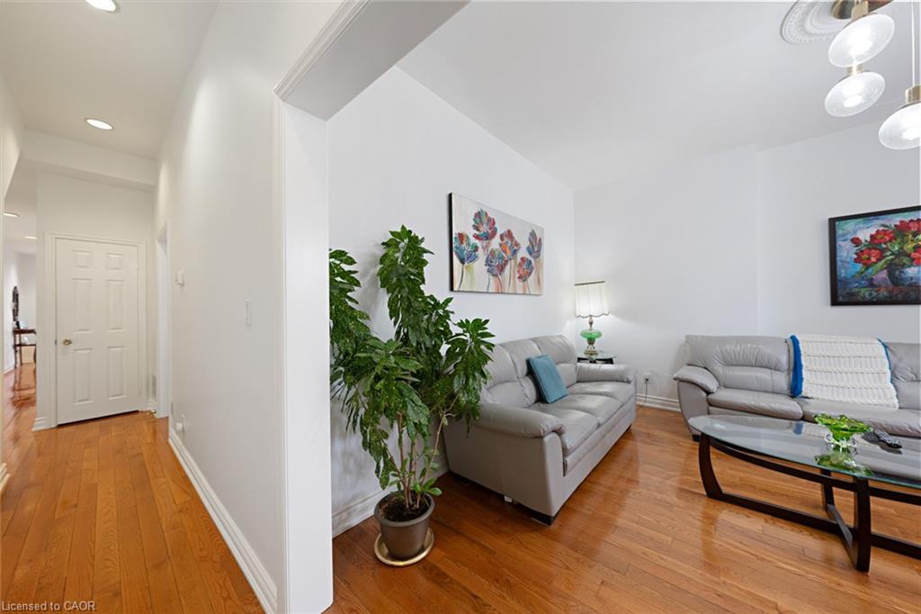 14 Churchill Avenue Property Photo 8