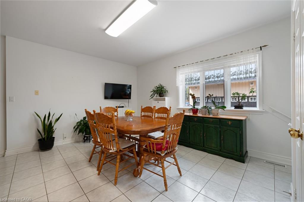 14 Churchill Avenue Property Photo 10