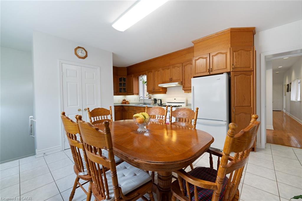 14 Churchill Avenue Property Photo 11