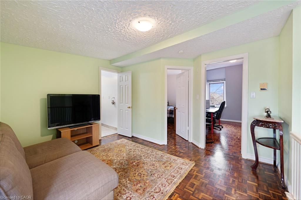 14 Churchill Avenue Property Photo 27