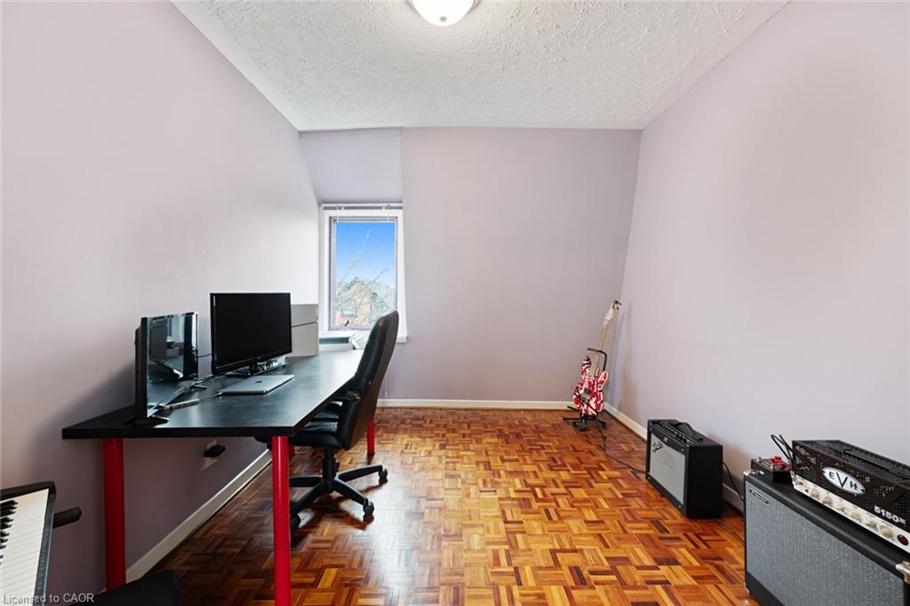 14 Churchill Avenue Property Photo 28