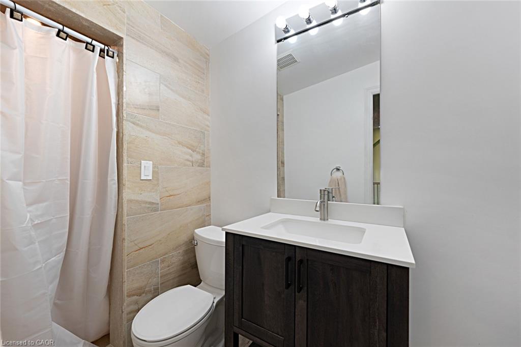 14 Churchill Avenue Property Photo 31