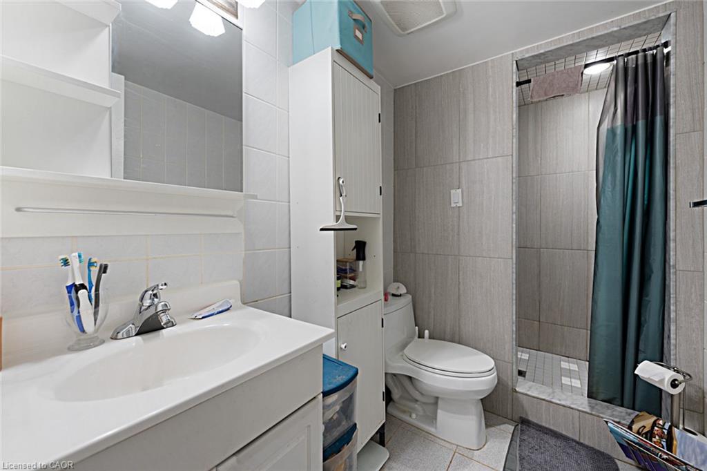 14 Churchill Avenue Property Photo 35