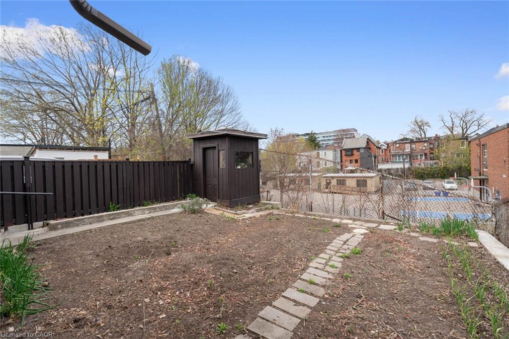 14 Churchill Avenue Property Photo 39