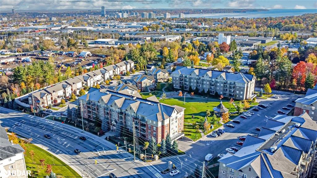 205-39 Ferndale Drive S Property Photo 2