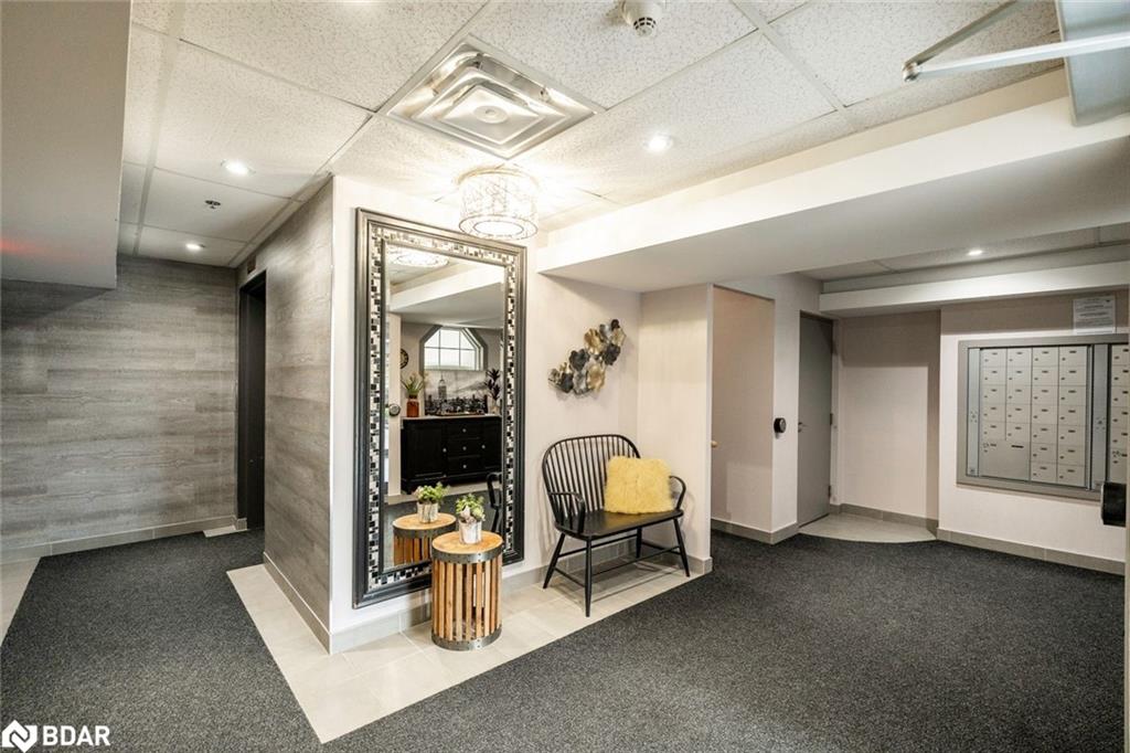 205-39 Ferndale Drive S Property Photo 10